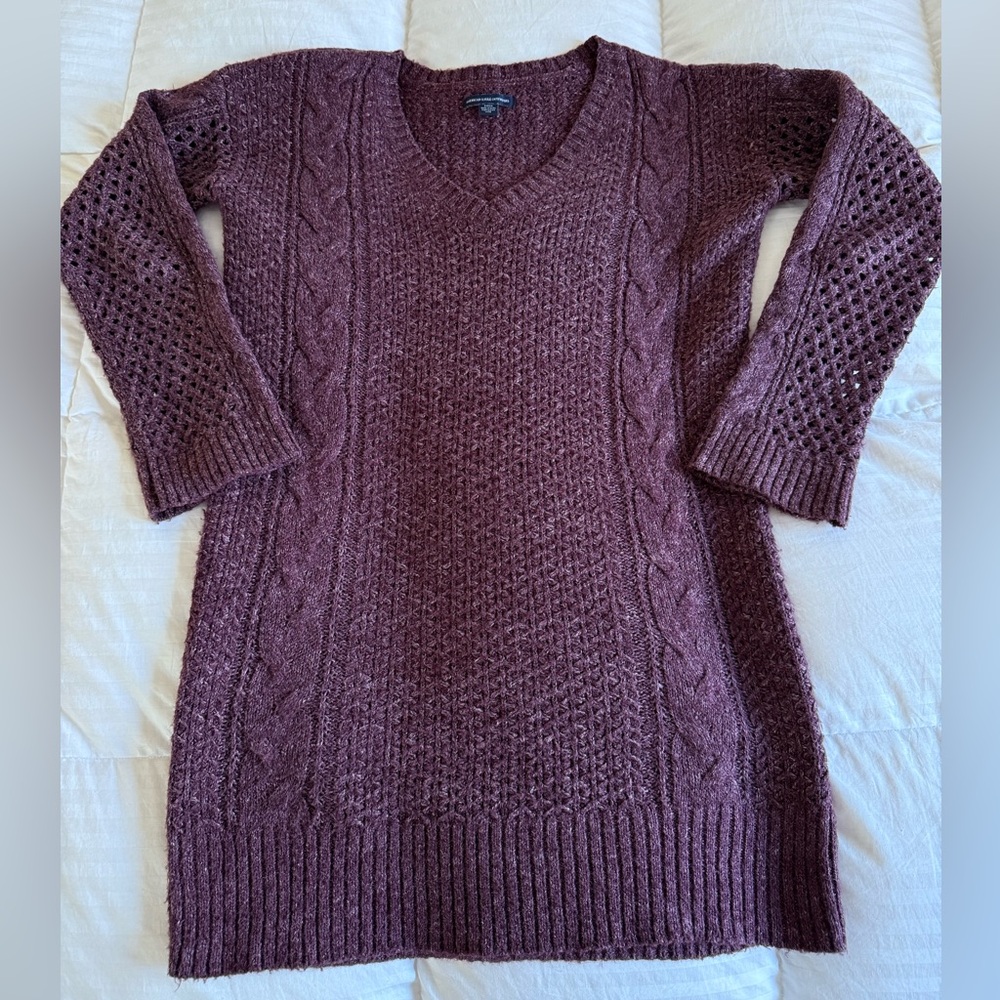 American Eagle cable knit sweater